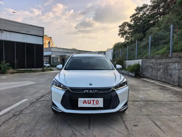 Dongfeng Yixuan GS — Фото автомобиля 2