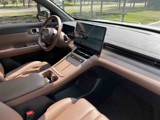 Wuling Starlight S — Фото автомобиля 12