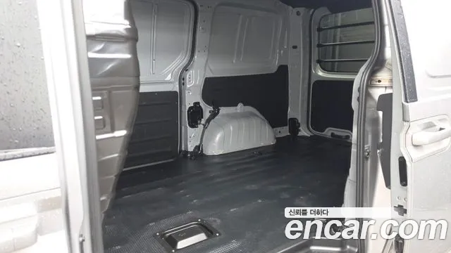 Hyundai Staria Staria Карго 3 места — Фото автомобиля 26