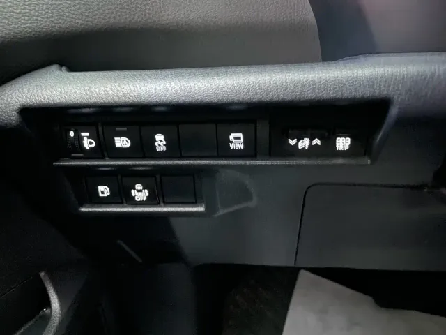 Toyota Sienna — Фото автомобиля 17