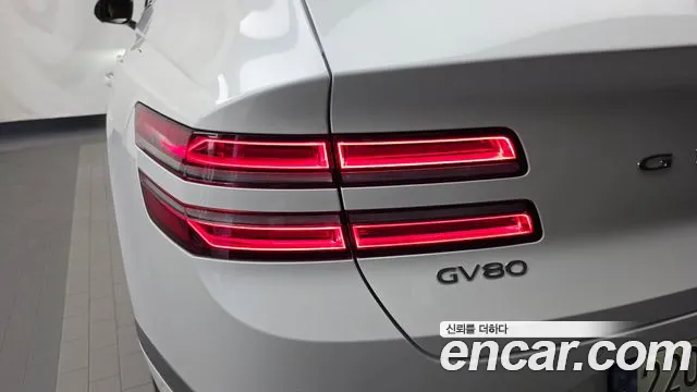 Genesis GV80 — Фото автомобиля 8
