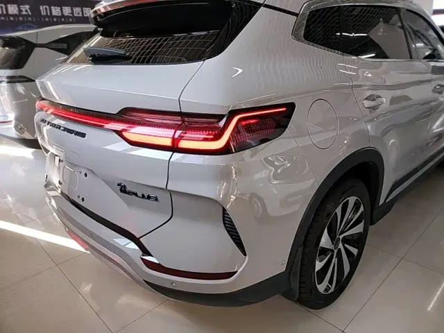 BYD Song PLUS — Фото автомобиля 7