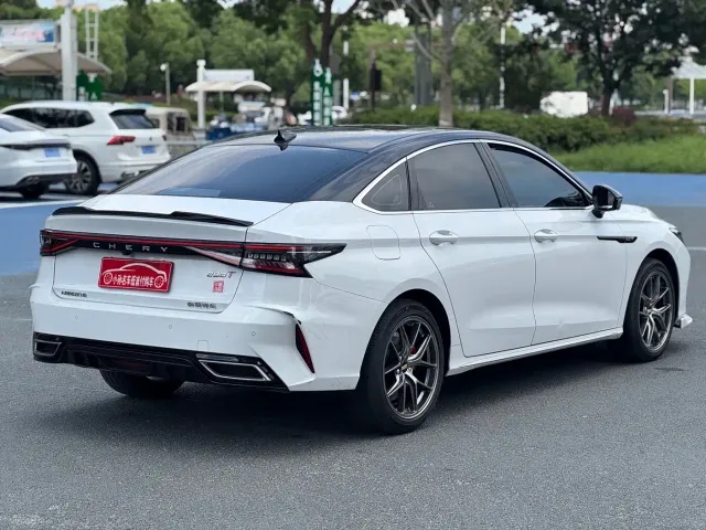 Chery Arrizo 8 — Фото автомобиля 13