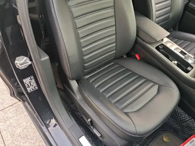 Ford Mondeo — Фото автомобиля 24