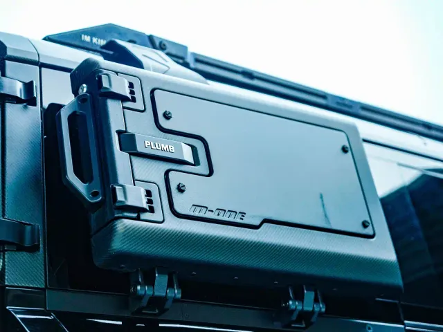 Land Rover Defender — Фото автомобиля 11
