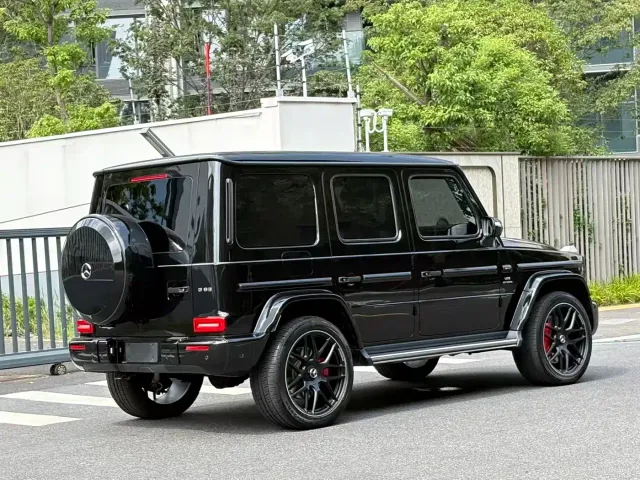 Mercedes-Benz Mercedes-Benz G-Class AMG 2023 AMG G 63 — Фото автомобиля 5