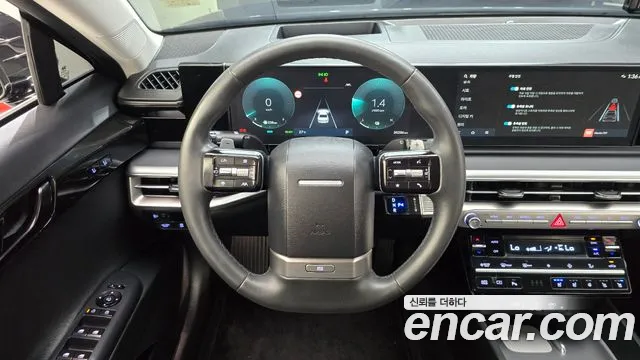 Hyundai Grandeur GN7 — Фото автомобиля 13