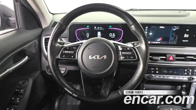 Kia Seltos — Фото автомобиля 19