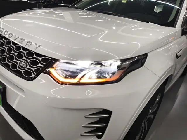 Land Rover Discovery Sport — Фото автомобиля 23