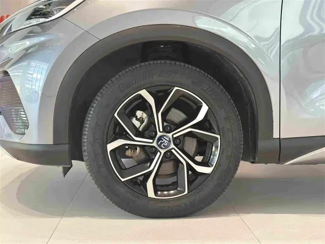 BYD Yuan PLUS — Фото автомобиля 28