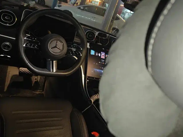 Mercedes-Benz C-Class — Фото автомобиля 12