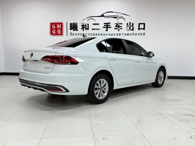 Volkswagen Bora — Фото автомобиля 6