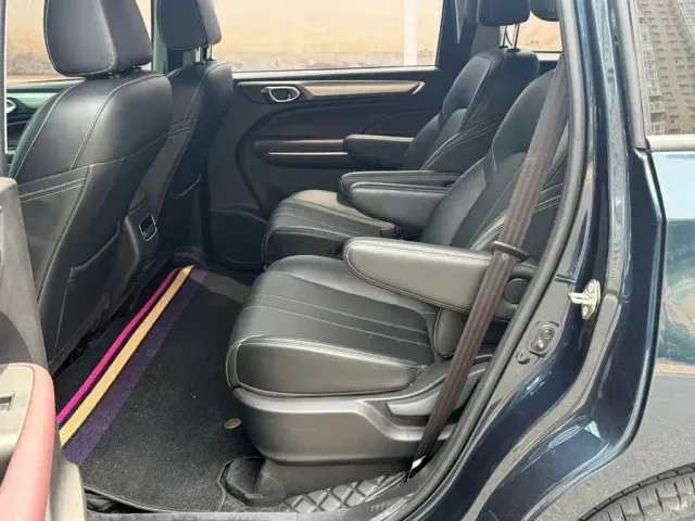 GAC Trumpchi M6 — Фото автомобиля 7