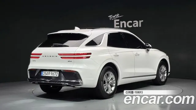 Genesis GV70 2.5T Бензин AWD — Фото автомобиля 2