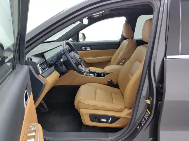 Li Auto ONE — Фото автомобиля 10