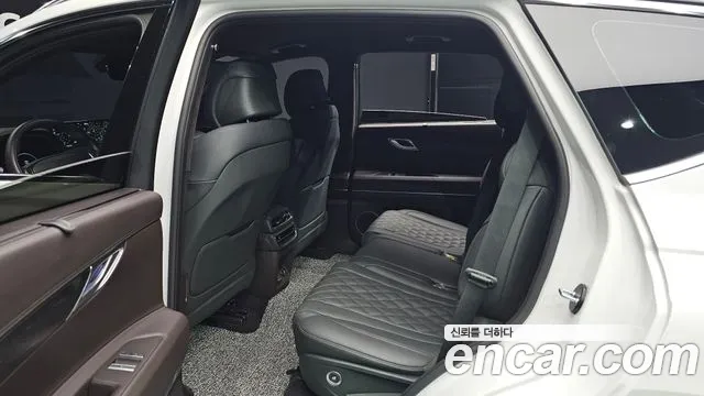 Genesis GV80 2.5T Бензин AWD — Фото автомобиля 12