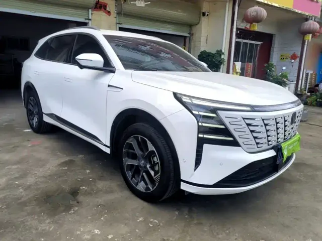 Changan CS75 Plus — Фото автомобиля 3