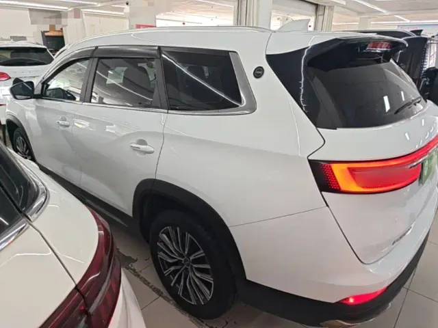 Jetour X90 Plus — Фото автомобиля 4