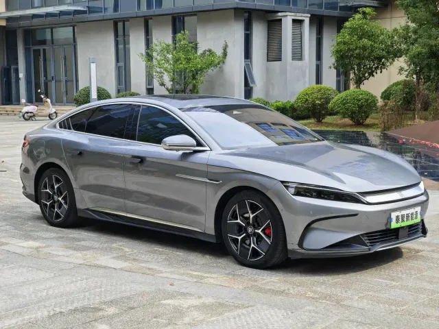BYD Han — Фото автомобиля 2