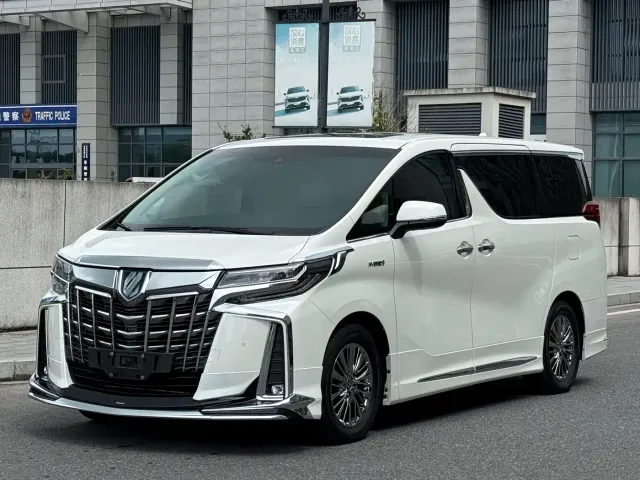 Фотография автомобиля — Toyota Alphard