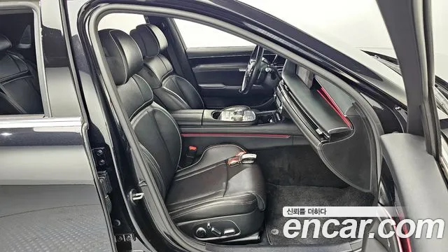 Genesis G90 Бензин 3.5 турбо AWD — Фото автомобиля 12