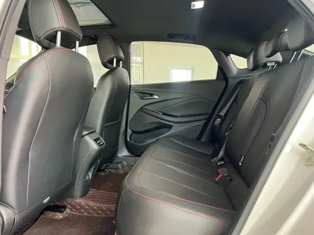 Buick Verano — Фото автомобиля 12