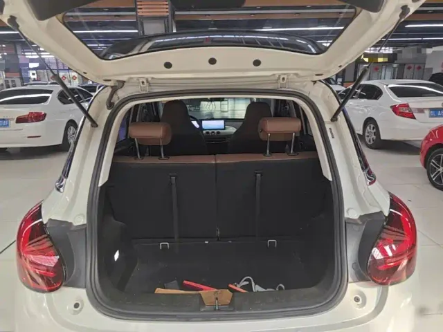 Wuling Bingo — Фото автомобиля 18