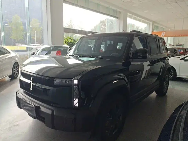 Фотография автомобиля — iCAR 03