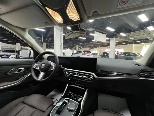 BMW 3 Series — Фото автомобиля 18