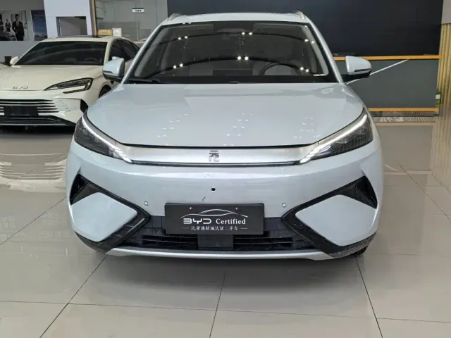 BYD Yuan PLUS — Фото автомобиля 2
