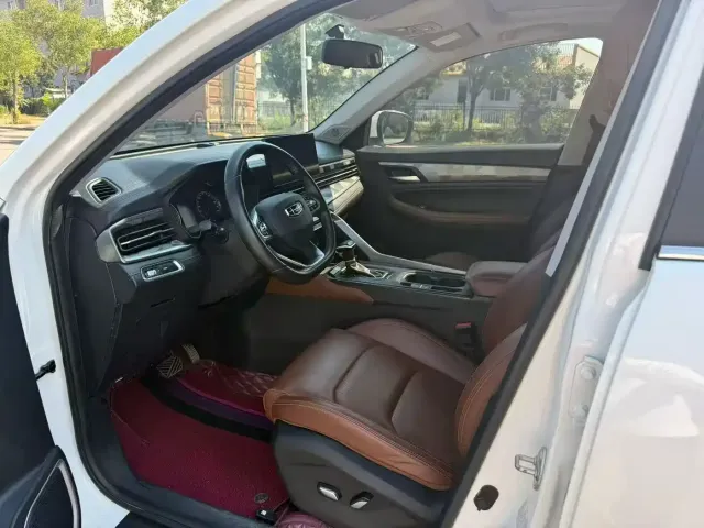 Geely Emgrand X6 2021 Model PRO 1.4T Automatic Premium — Фото автомобиля 4
