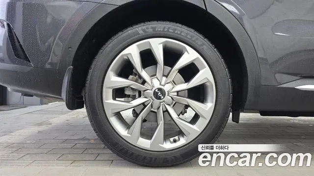 Kia Sorento Sorento 4-е поколение Бензин 2.5T 2WD — Фото автомобиля 5