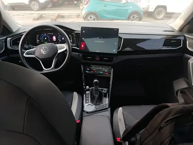 Volkswagen Tayron GTE Plug-in Hybrid — Фото автомобиля 9