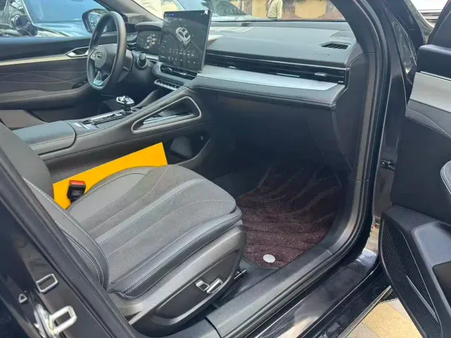 Geely Xingrui — Фото автомобиля 14
