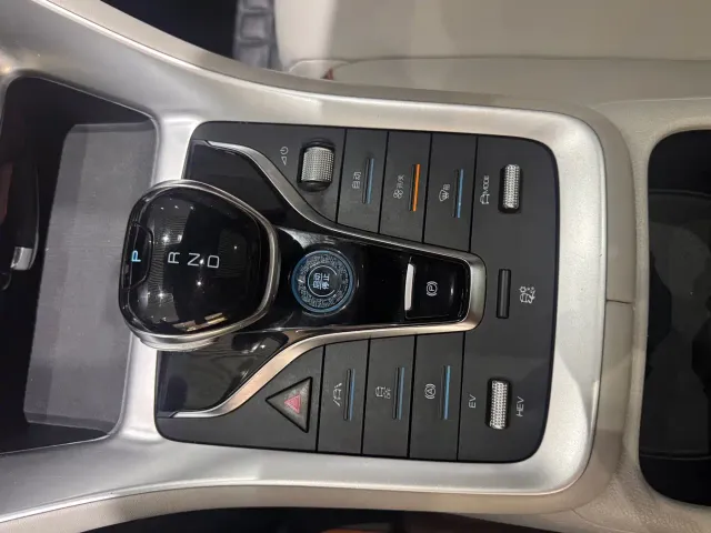 BYD Song Pro — Фото автомобиля 16