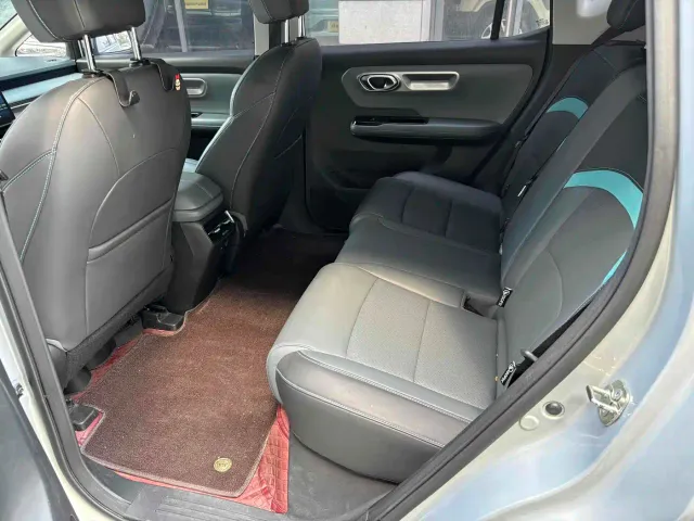 GAC Aion Y — Фото автомобиля 6