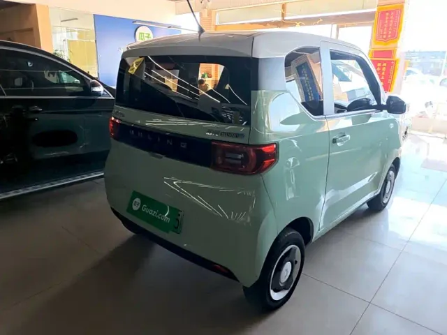 Wuling Hongguang Mini EV — Фото автомобиля 6