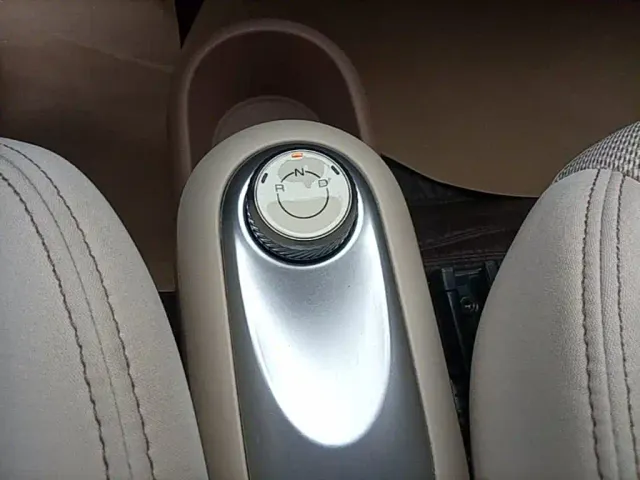 Wuling Hongguang Mini EV — Фото автомобиля 13