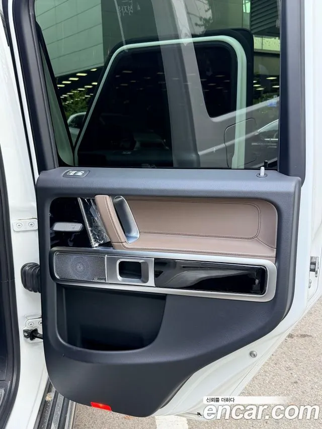 Mercedes-Benz G-Class — Фото автомобиля 14