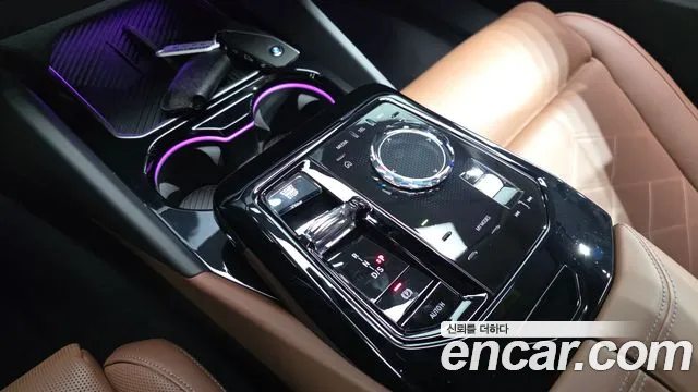 BMW 5 Series G60 — Фото автомобиля 12