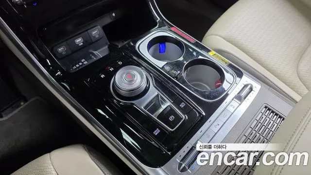 Kia Canival Carnival 4 поколение Дизель 9 мест Hi-Limousine — Фото автомобиля 9