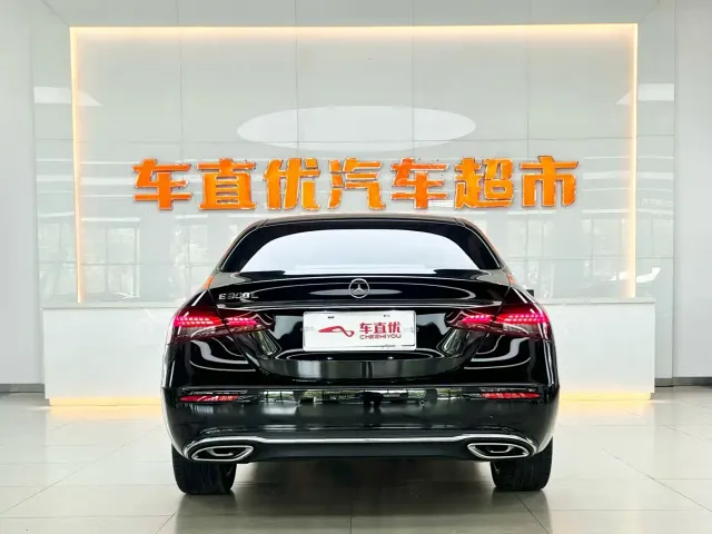 Mercedes-Benz E-Class — Фото автомобиля 6