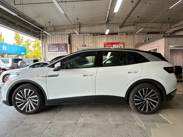 Volkswagen ID.4 X — Фото автомобиля 5