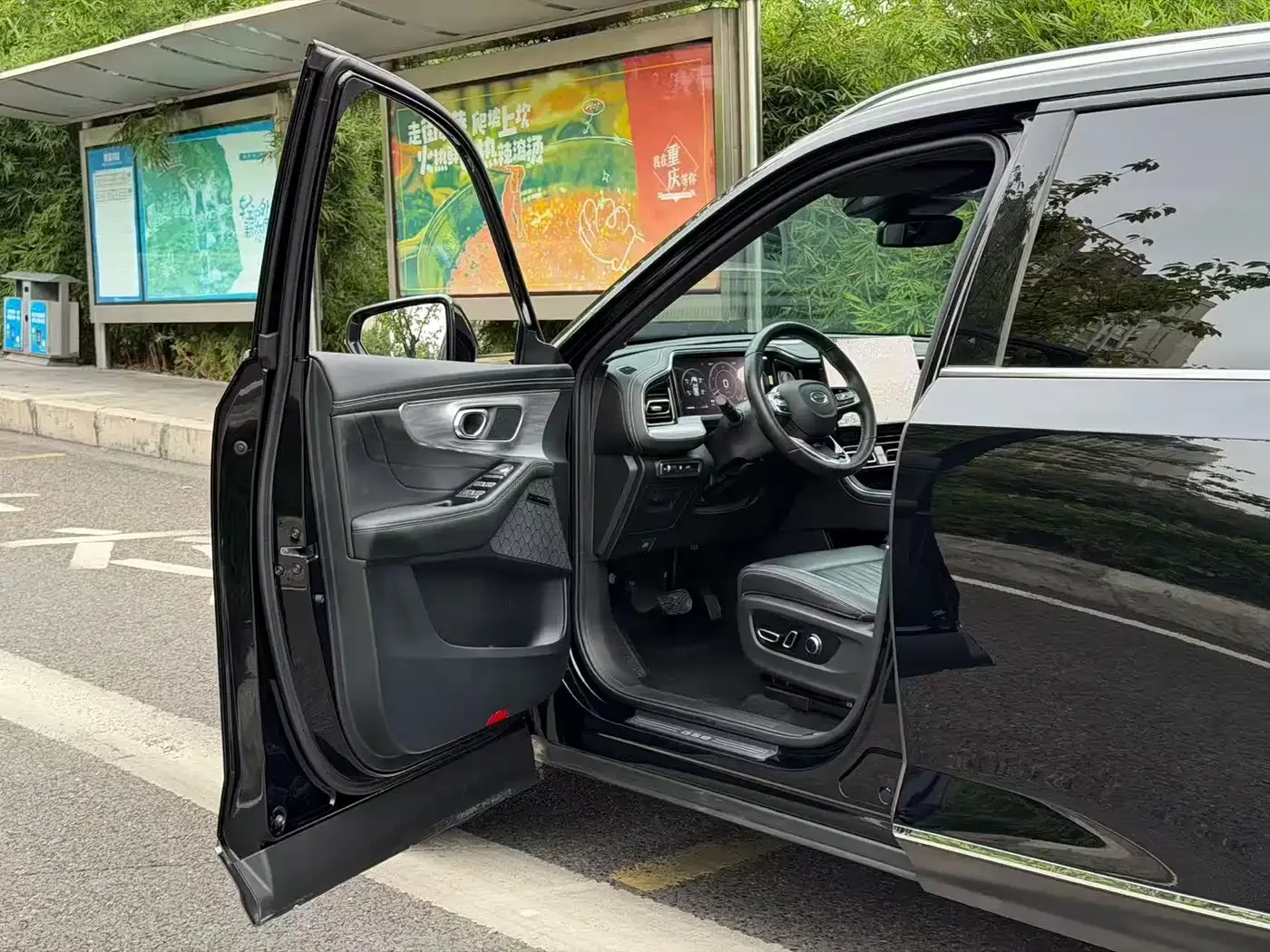 GAC Trumpchi Trumpchi GS8 2024 Navigator Series 2.0TGDI 2WD Luxury Smart Connect Edition — Фото автомобиля 9