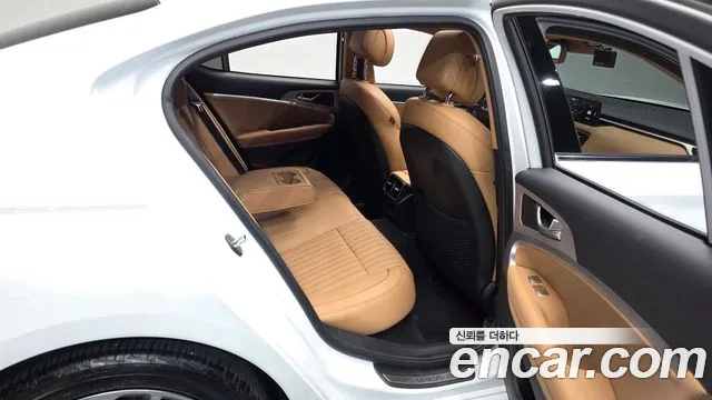 Genesis G70 G70 (New) — Фото автомобиля 18