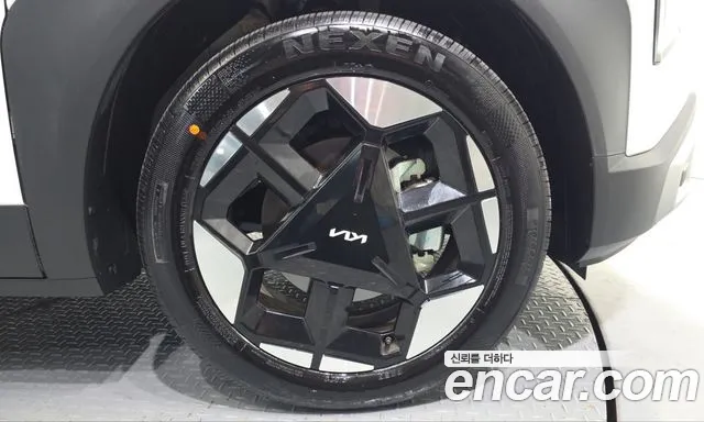 Kia Seltos — Фото автомобиля 6