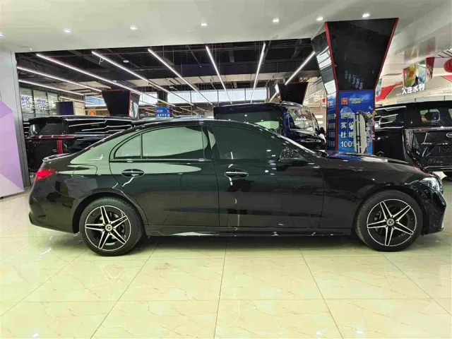 Mercedes-Benz C-Class — Фото автомобиля 13