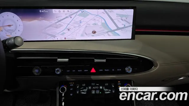 Genesis GV70 2.5T Бензин 2WD — Фото автомобиля 12