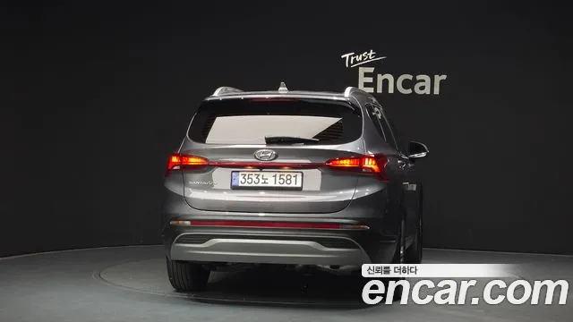 Hyundai Santafe Новый Santa Fe Дизель 2.2 2WD — Фото автомобиля 4