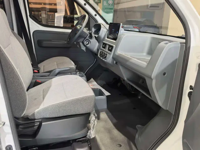Wuling Yangguang — Фото автомобиля 5